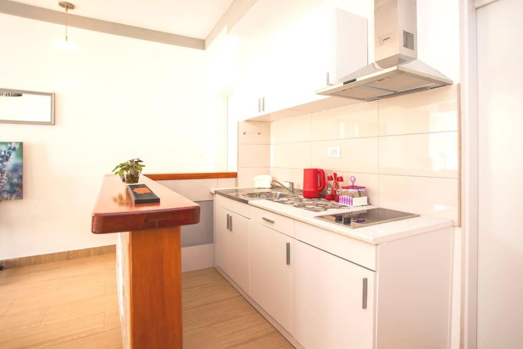 Apartman Den,Rovinj Oaza U Centru Grada I Besplatnim Parkingom Διαμέρισμα Εξωτερικό φωτογραφία